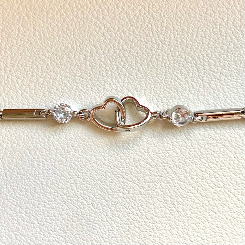 Silver heart bracelet with zirconia stones - Picture 2 of 3